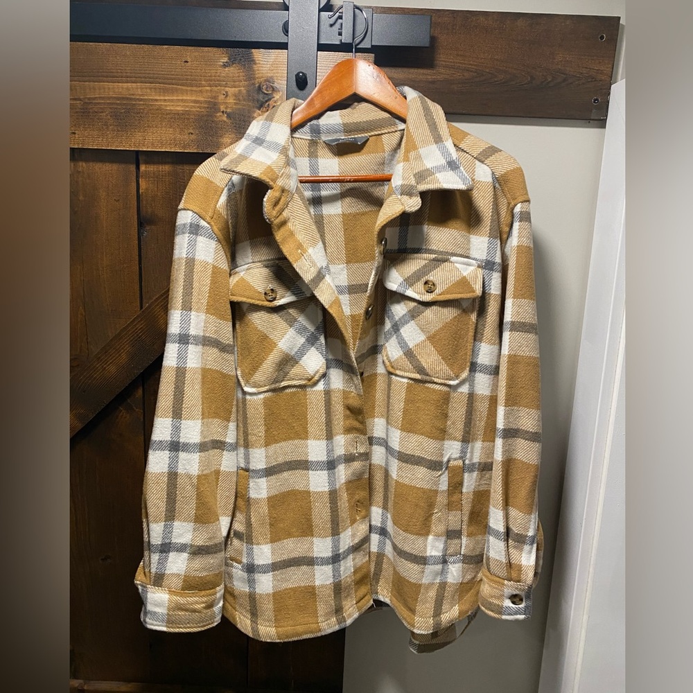 Shacket size large